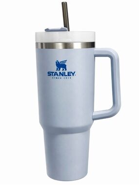 Stanley Quencher H2.0 40oz Chambray Blue Tumbler Cup w/ Handle & Straw